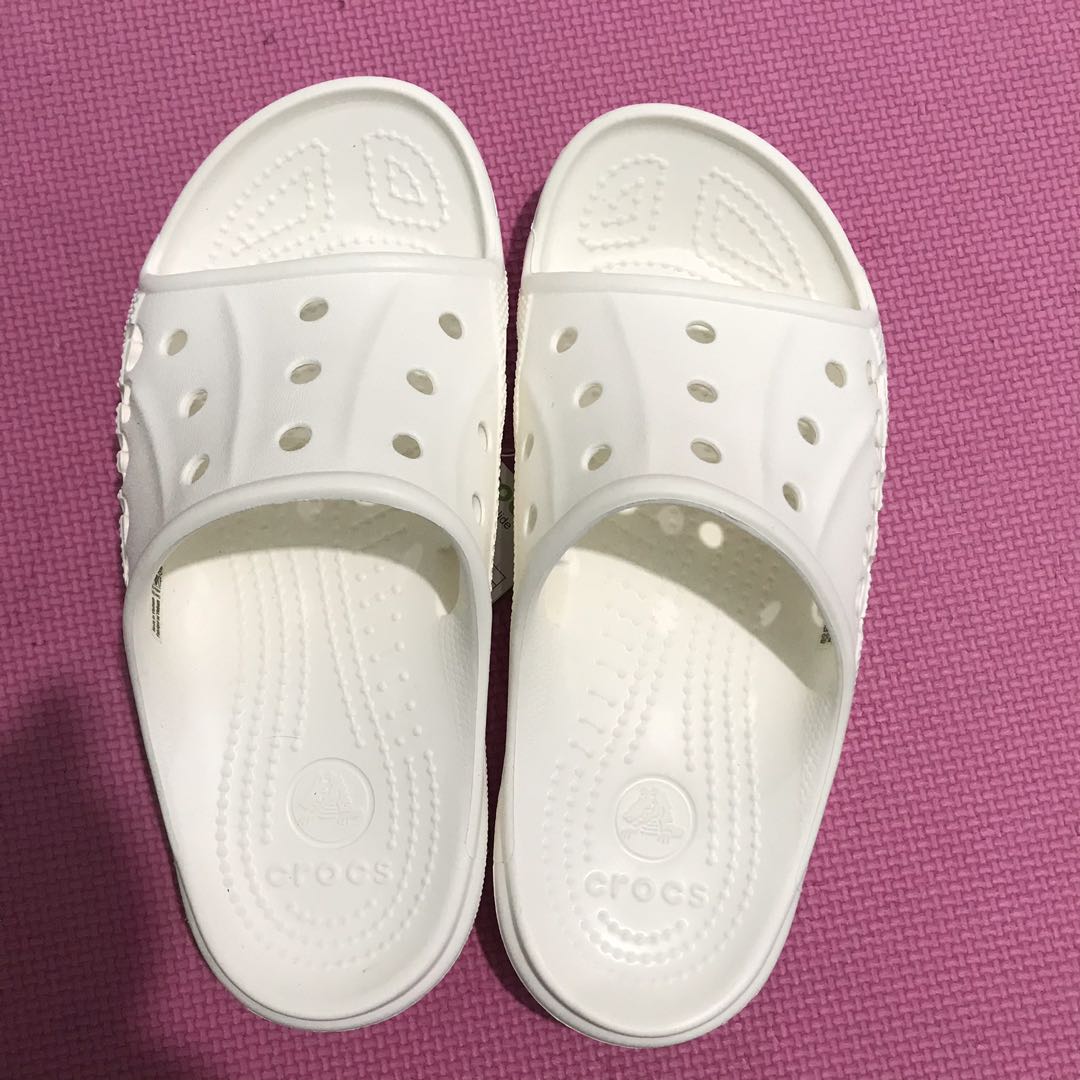 Crocs Baya Slide White M8/W10, Men's Fashion, Footwear, Slippers u0026 Slides  on Carousell