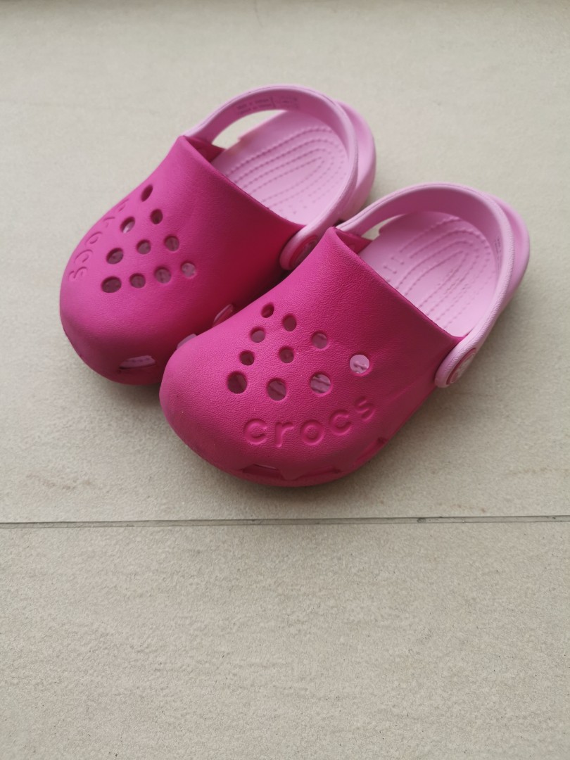 CROCS SIZE C7, Babies & Kids, Babies & Kids Fashion on Carousell