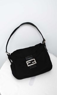 （分類：）位於 。 由 ng_511 提交（商品編號 1168387252，圖片 1）。簡介： 。