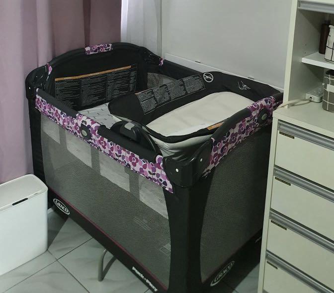 Graco Pack n Play Playpen / Crib with Changing Pad (Category: Cots & Cribs) located in Quezon City. Submitted by ClassyCloset_etc. (Listing ID 1168422773, Image 1). Description: Still very neat color: violet with diaper changing attachment, 2nd layer and play arch no bag option to buy 3 good quality cotton fitted sheets for additional 1K only color: printed white and gray pls see photo (pillow and bumper are not included. Those are my babies item