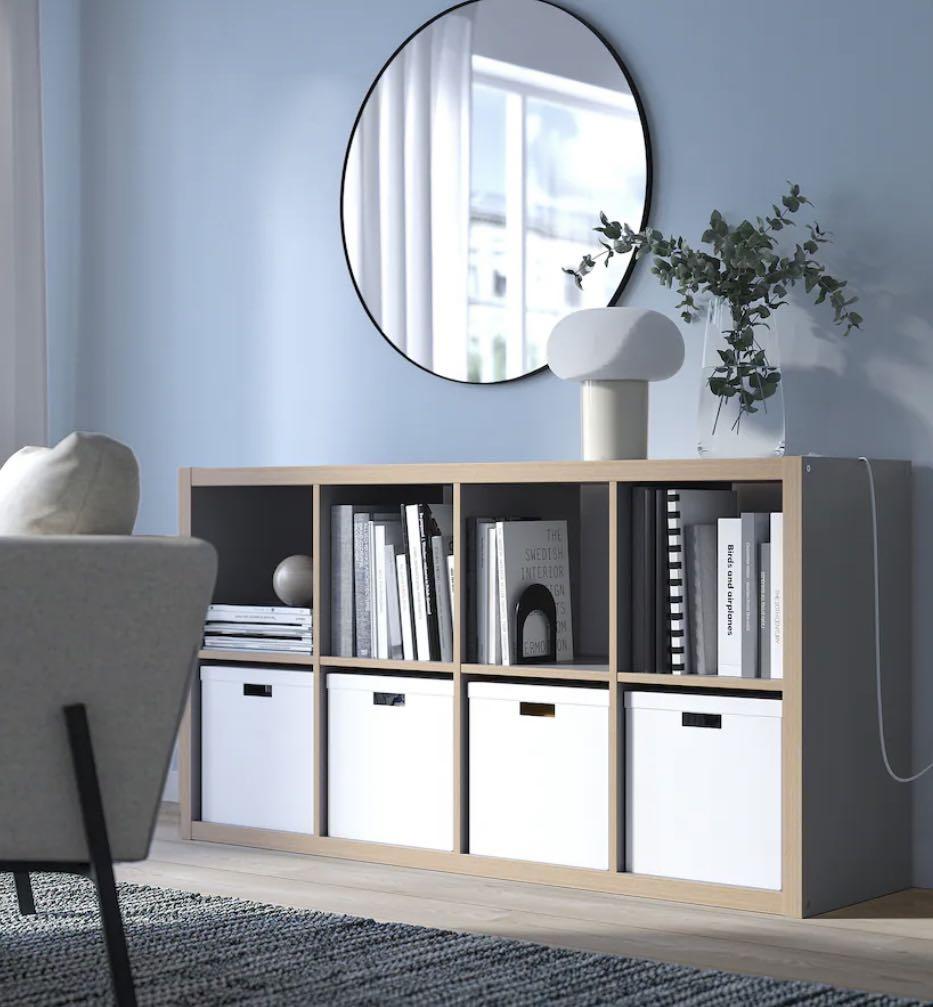 Ikea kallax 8 hold with 2 insert to let go!, Furniture & Home Living