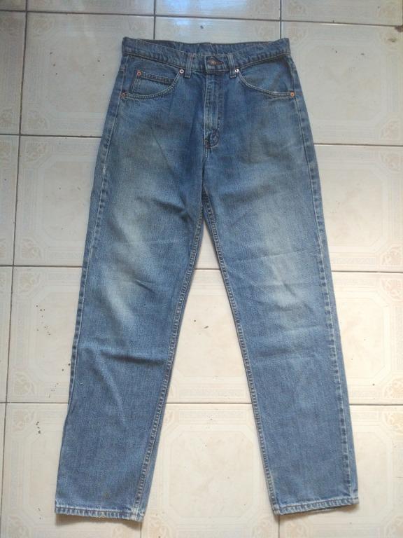 Levis 610 jeans top