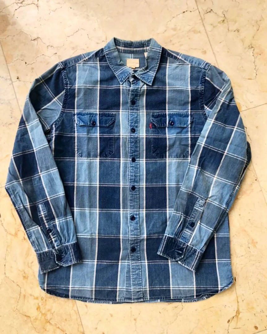 Levis plaid shirt, Fesyen Pria, Pakaian 