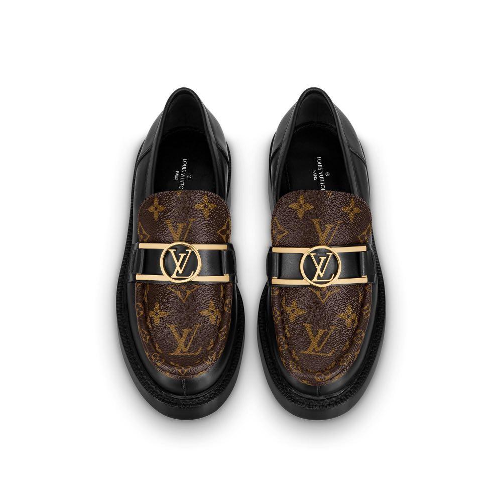 Louis Vuitton Lv woman shoes leather loafers  Louis vuitton loafers Louis  vuitton shoes Leather shoes woman