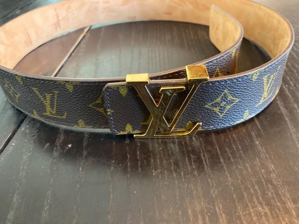 louis vuitton belt logo
