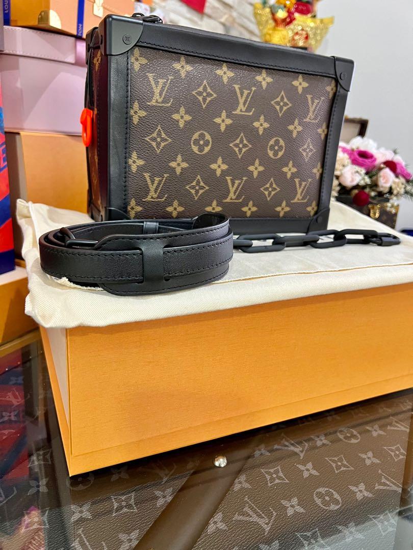 Louis vuitton ss19 bags top