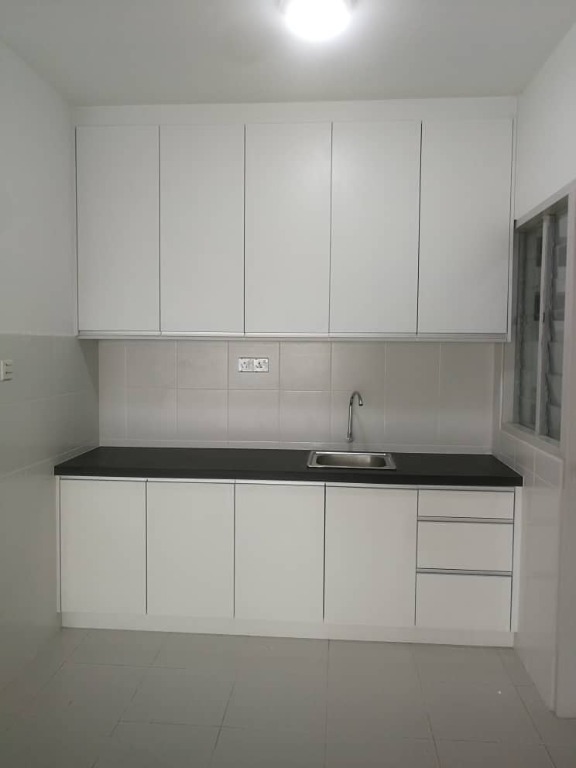 Melamine kitchen set 7ft, Furniture & Home Living, Furniture