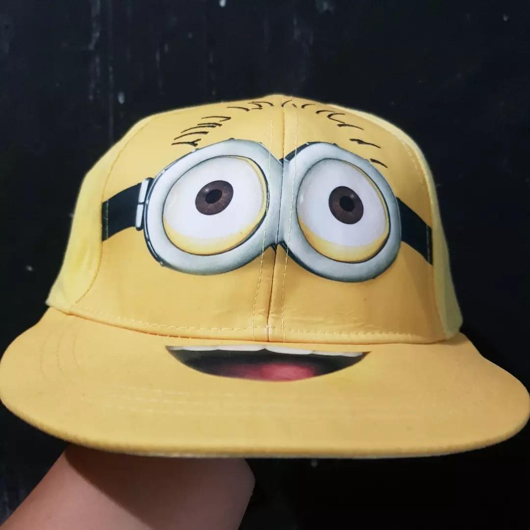 Minion, Fesyen Pria, Aksesoris, Topi di 