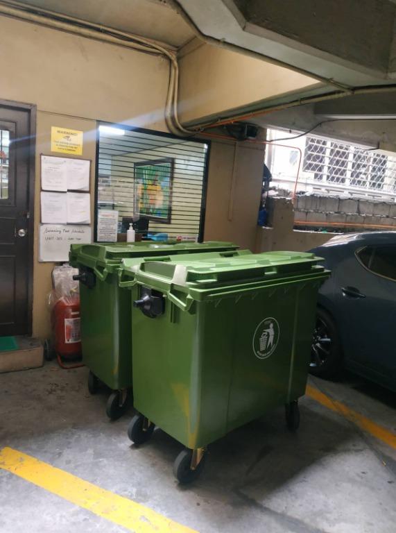 MOBILE TRASH BIN, Furniture & Home Living, Cleaning & Homecare Supplies