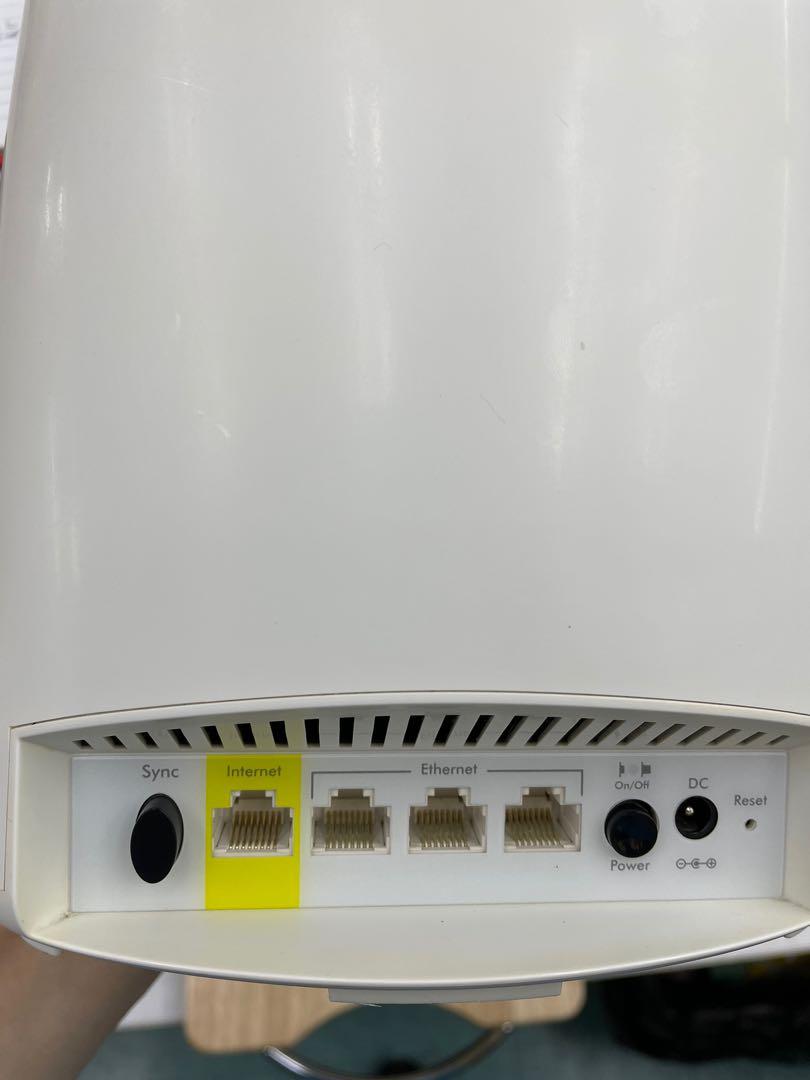 Netgear Orbi router rbr40, 電腦＆科技, 電腦周邊及配件, Wifi及上網相關產品 Carousell