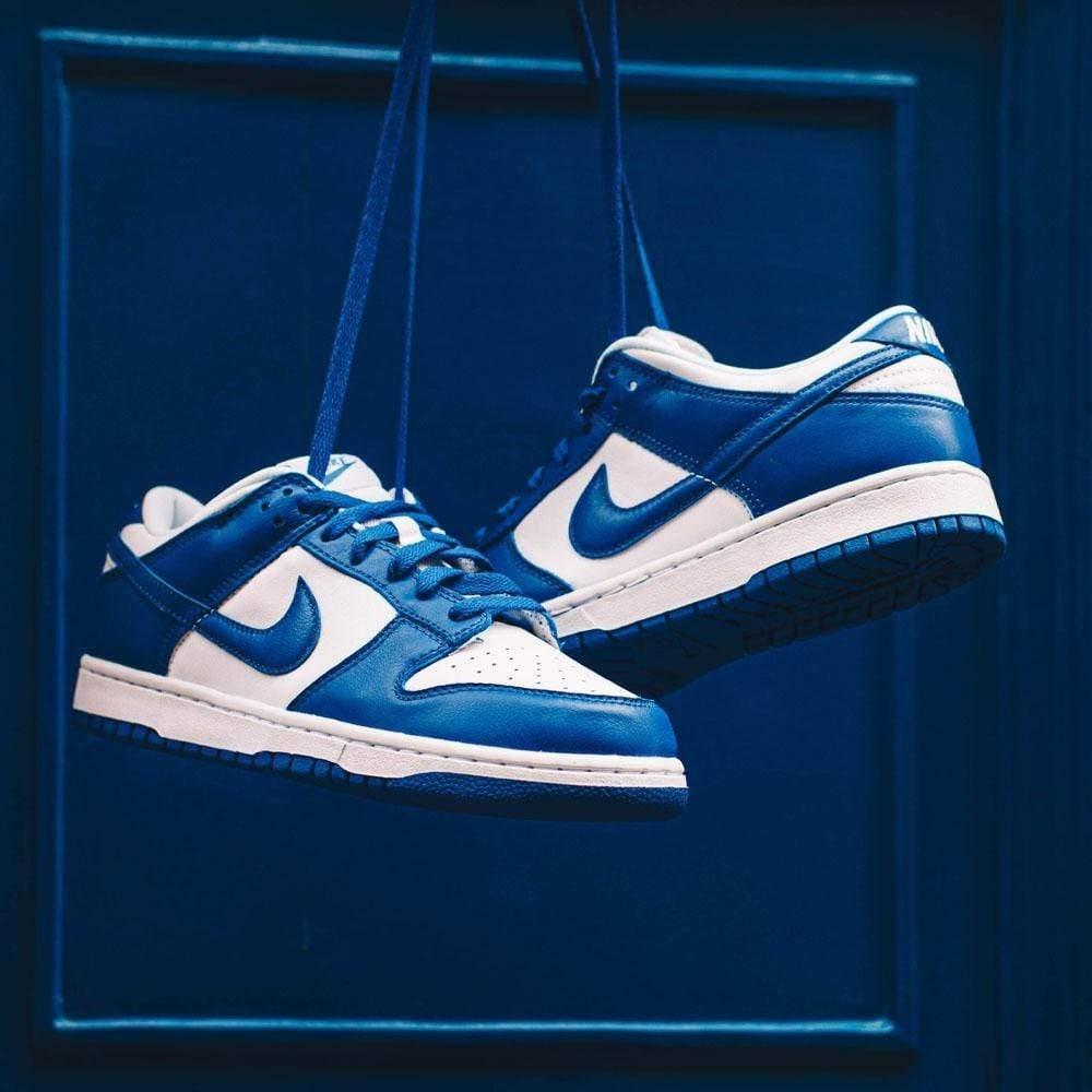 dunk low kentucky on feet