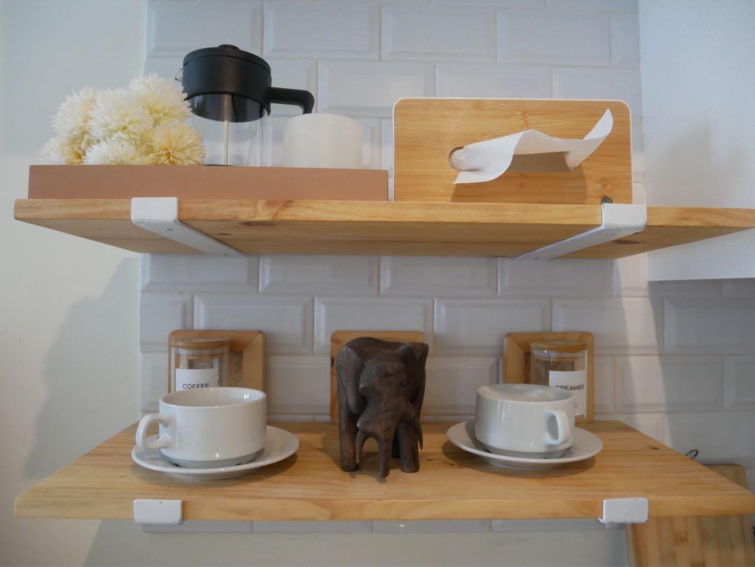 Palochina Floating Shelf (Category: Storage Boxes & Baskets) located in Makati City. Submitted by anncruz08 (Listing ID 1168297317, Image 1). Description: Palochina Shelf 22 x 6 x 3/4 inch kapal RFS - I have one extra With bracket and screws na Ready to install na lang sa wall 👍🏻.