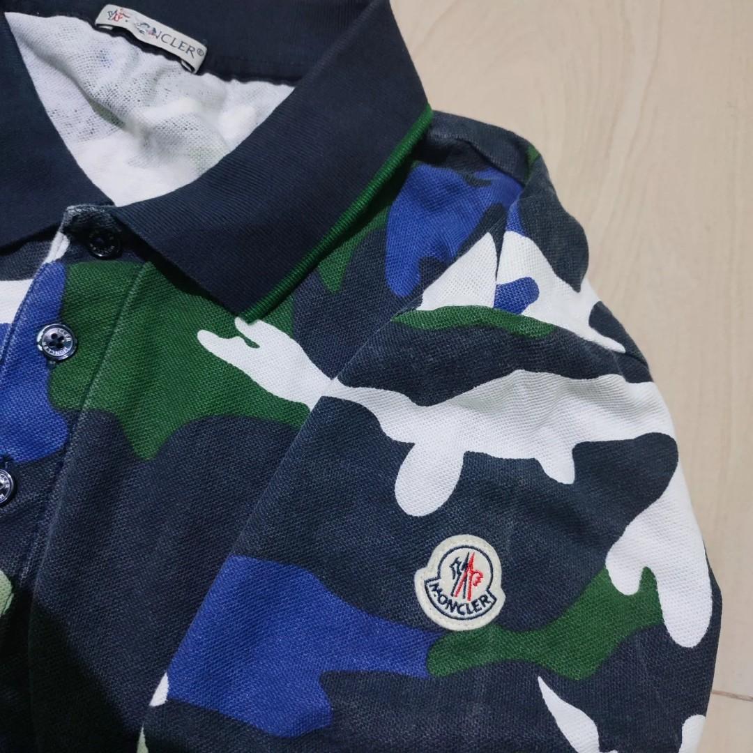 Polo moncler camo Fesyen Pria Pakaian Atasan di Carousell