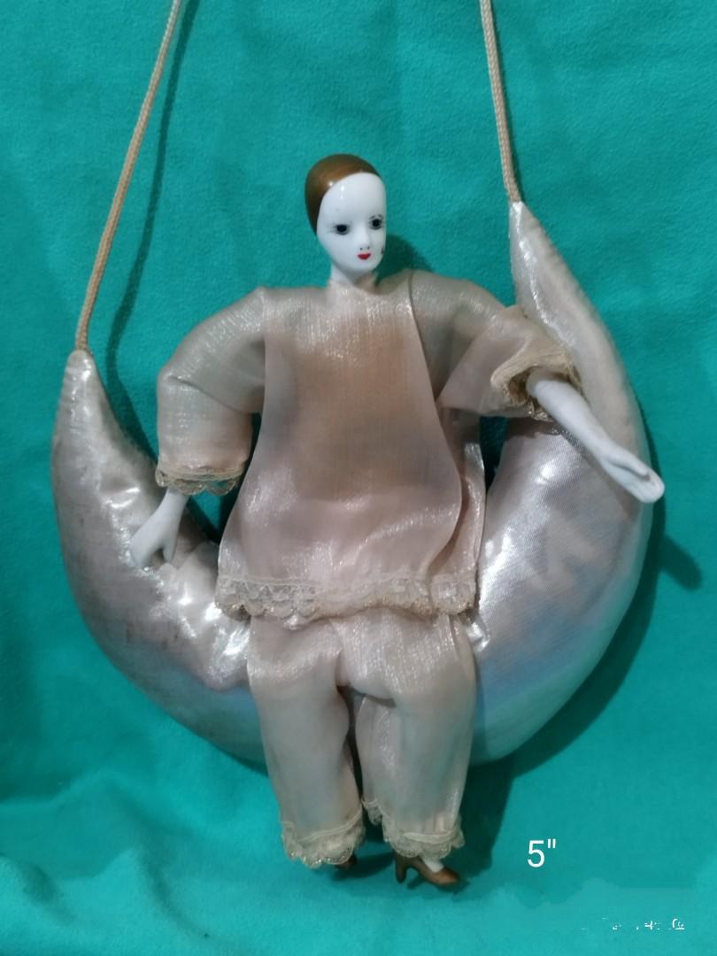 Harlequin doll store