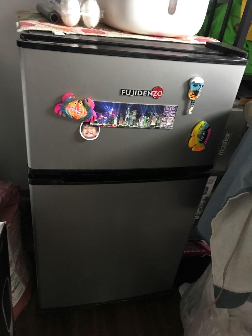 fujidenzo 5 cu ft refrigerator