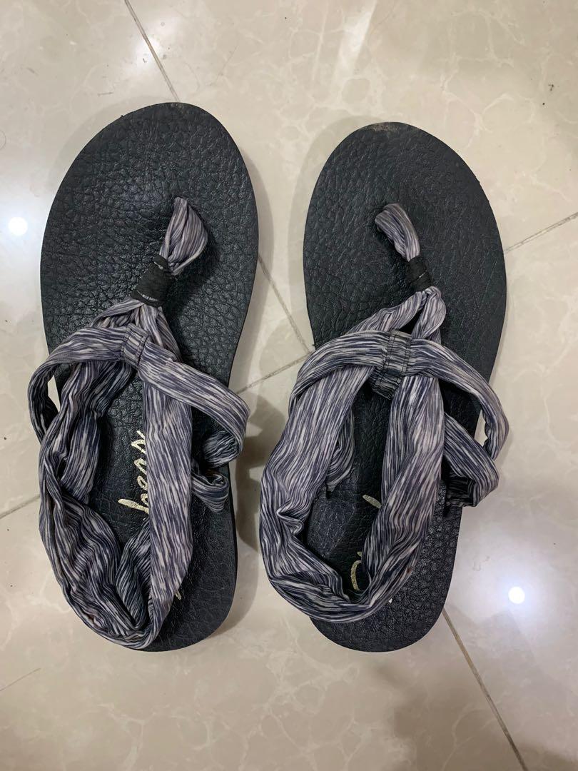 yoga foam sandals