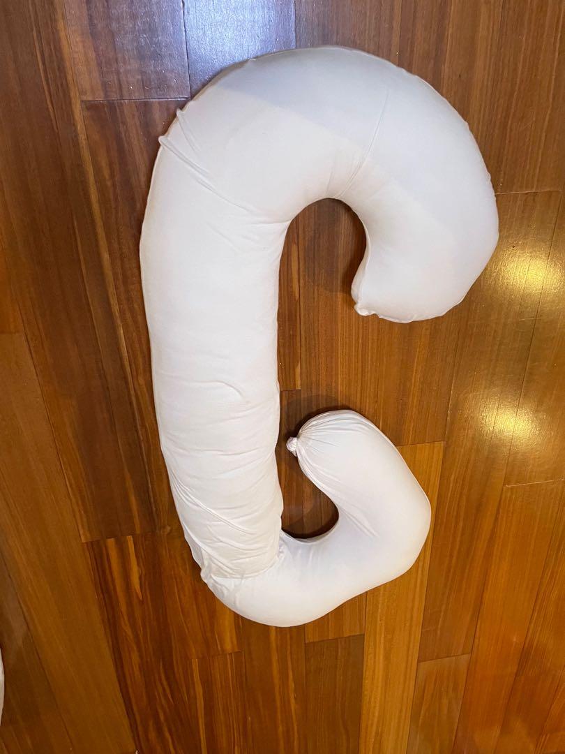 Snug-a-Hug Pregnancy Pillow (Category: Maternity Care) located in San Juan City. Submitted by donnakona (Listing ID 1168354798, Image 3). Description: With extra pillowcase .