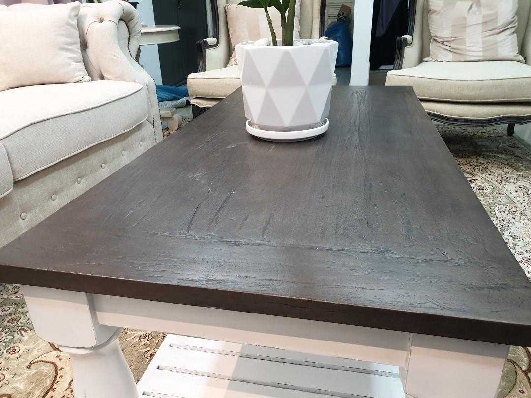 Farmhouse coffee shop table ashley furniture