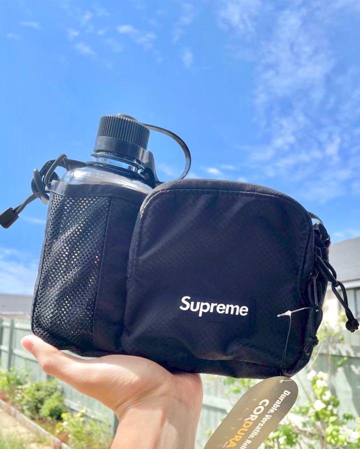 Supreme 2022SS 春夏系列黑色SIDE BAG 連水樽, 男裝, 袋, 腰袋、手提袋