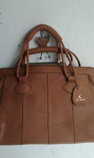 (Kategori: ) berada di . Dikirim oleh nitafee (ID iklan 1168395467, Gambar 1). Deskripsi: .