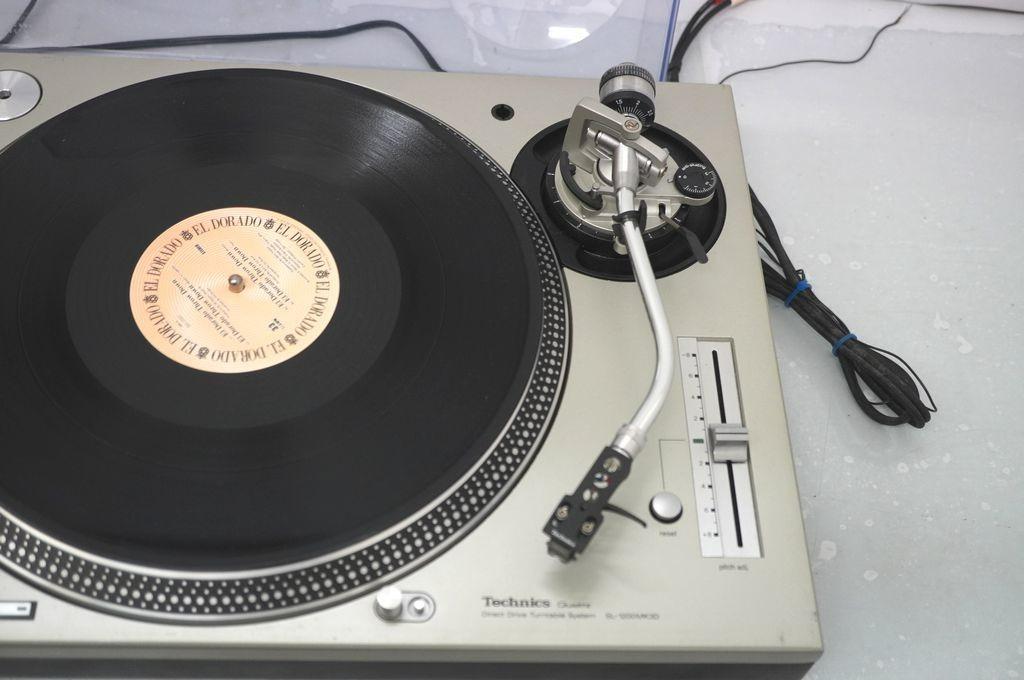 Technics SL-1200MK3D 轉盤唱機松下電器工業音響設備1唱片附贈, 音響