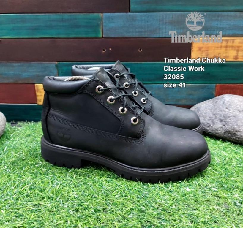 Timberland 32085 Chukka Classic Work Black size 41 Fesyen Pria Sepatu Sepatu Boot di Carousell