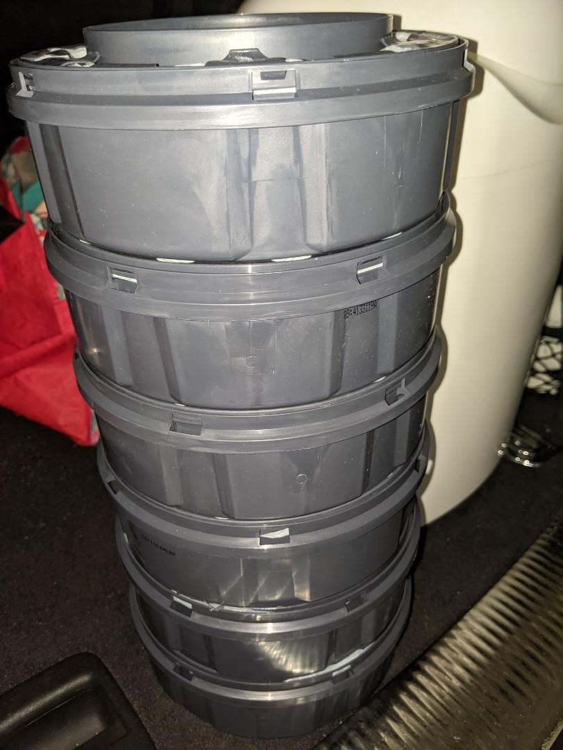 Tommee Tippee Sangenic Tec Diaper Nappy Bin + 6 refill cassettes