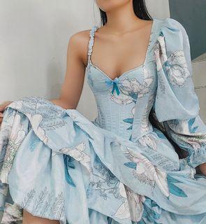 Triteia Corset Top in one sleeves with a long skirt  🦋