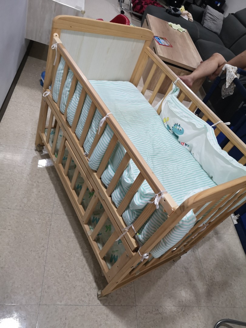 Used baby cots, Babies & Kids, Baby Nursery & Kids Furniture, Cots