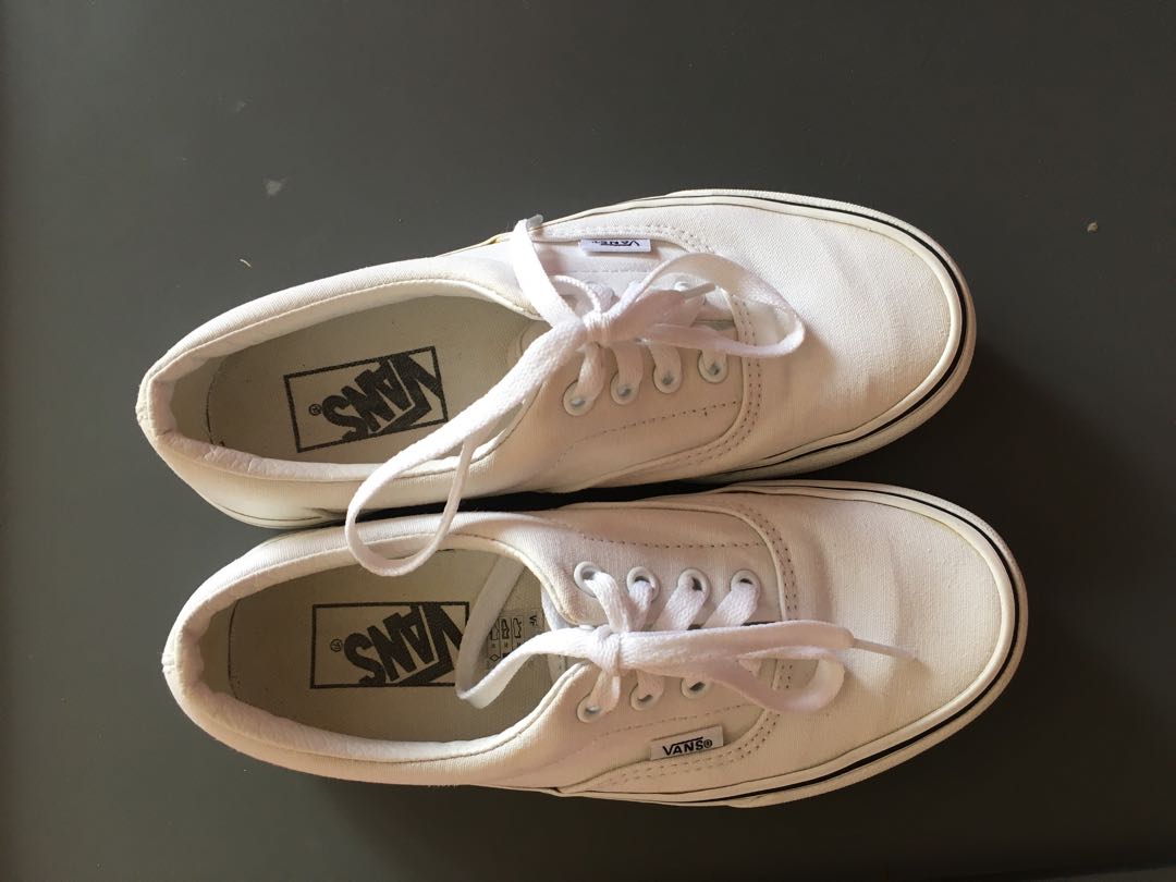 Sepatu vans original putih hotsell