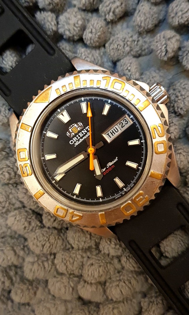 Vintage orient diver 200m outlet