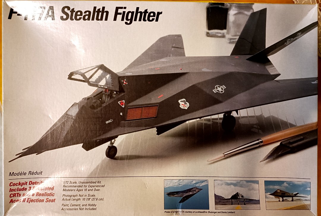 1/72 Fujimi E2C Hawkeye & Italeri F117 Stealth fighter & 1/72 Heller ...