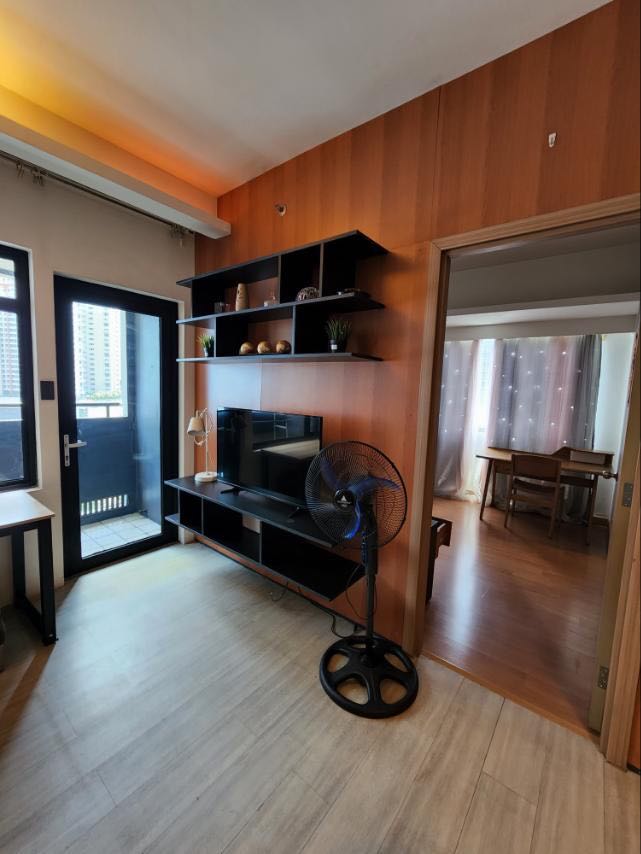 (Category: ) located in . Submitted by annaants (Listing ID 1168445886, Image 1). Description: .