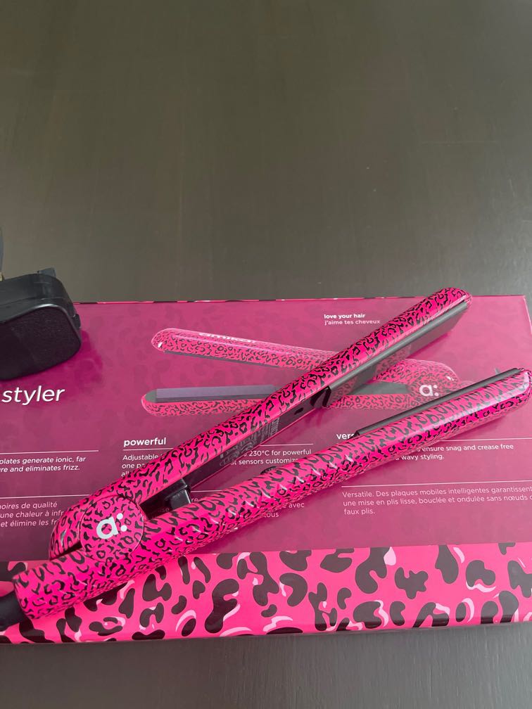 Amika ceramic clearance flat iron