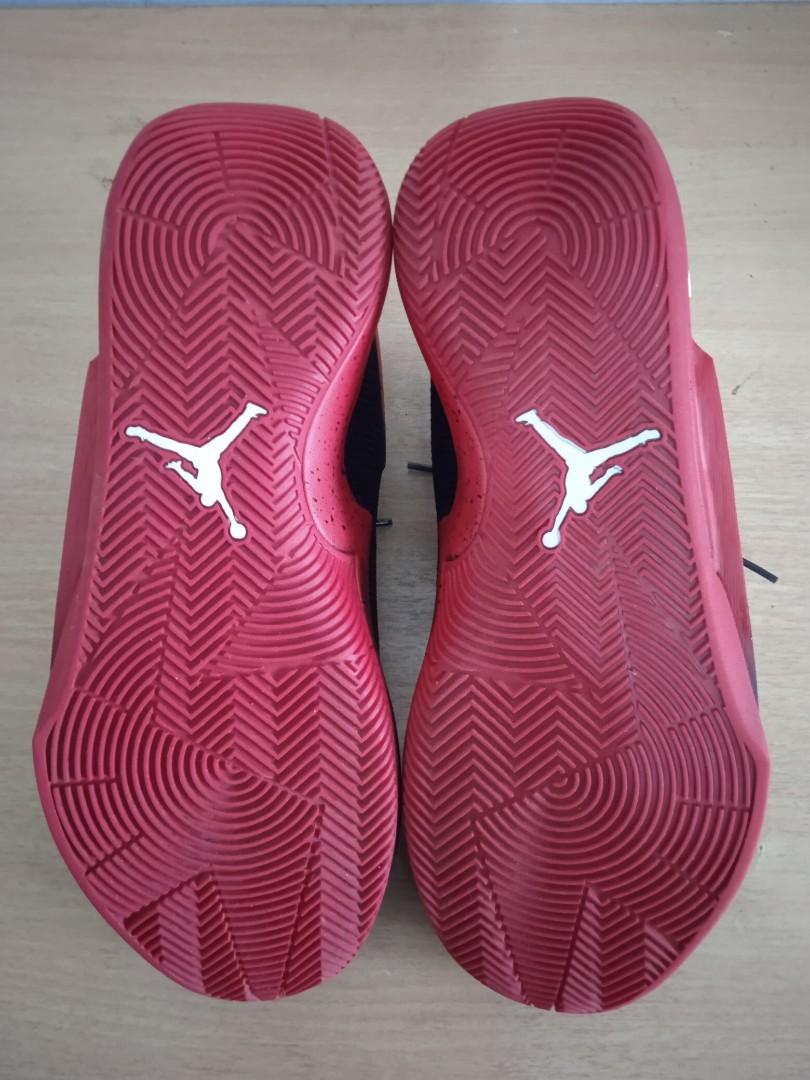Nike air jordan store fly lockdown gym red