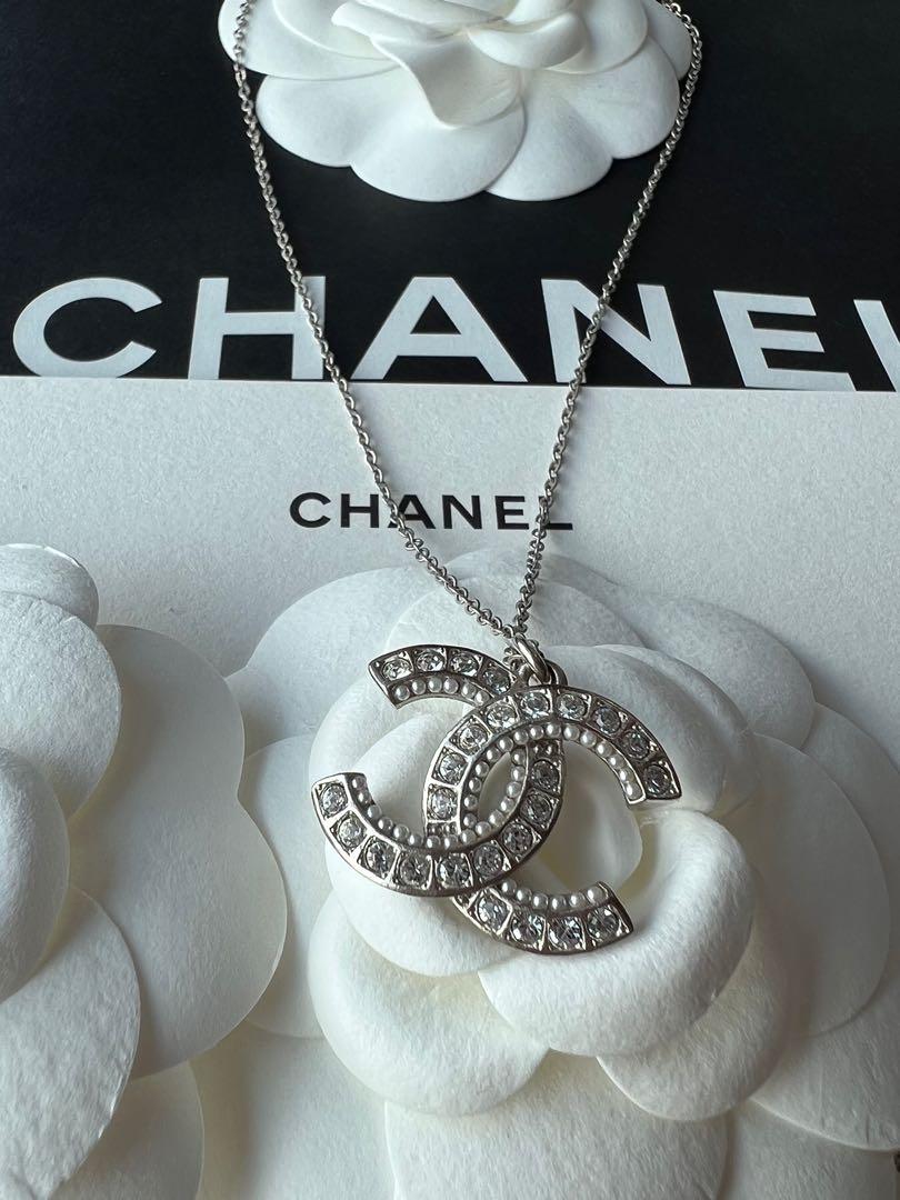 Cc top necklace chanel