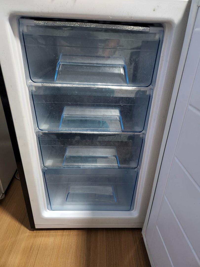 Breast milk freezer, TV & Home Appliances, Kitchen Appliances