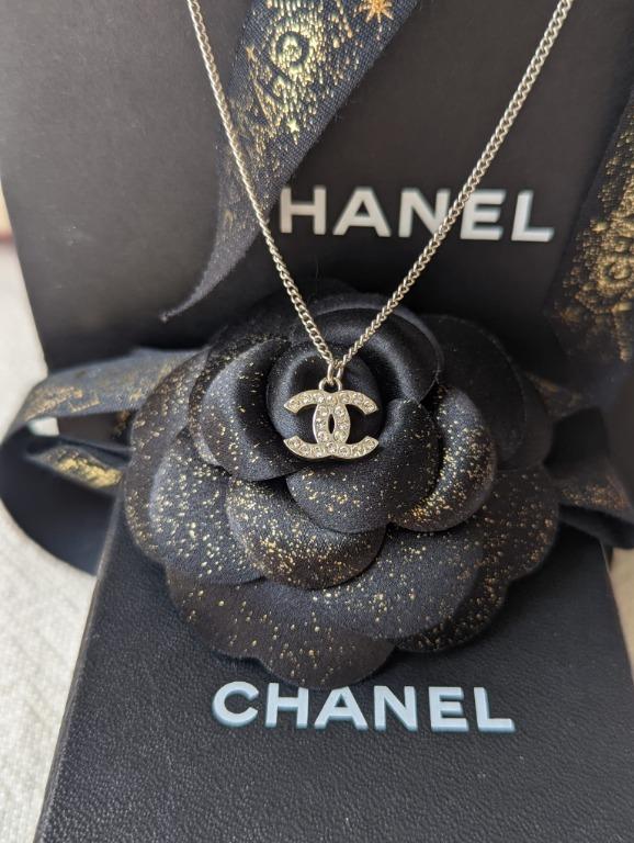 Chanel crystal timeless best sale cc necklace silver