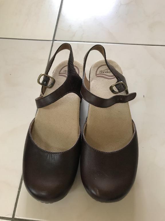 Dansko cheap sam 39
