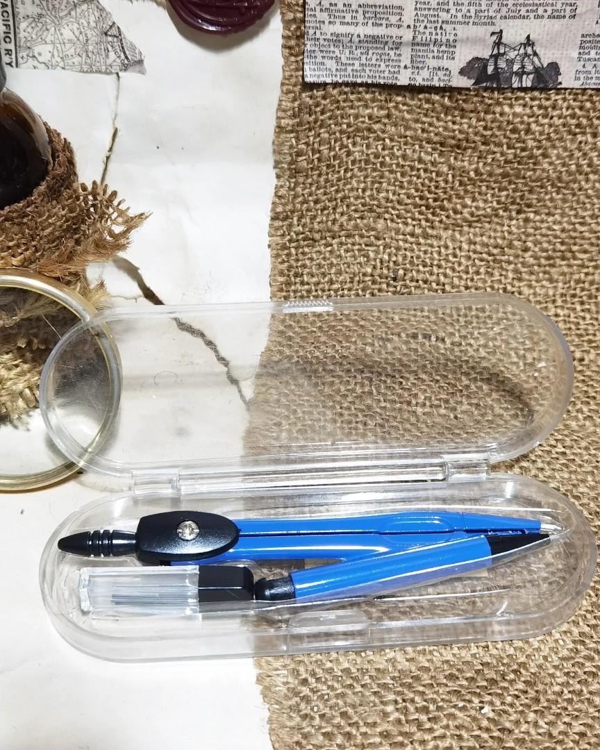 Drawing compass (Category: Stationery & School Supplies) located in Valenzuela. Submitted by shikkufindsmla (Listing ID 1168590601, Image 2). Description: Drawing compass -Mechanical pencil - 4pcs. Lead *very good condition *case with scratches ₱65 only.