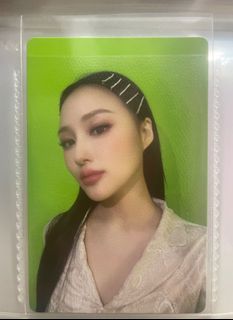 （分類：）位於 。 由 eternekpop852 提交（商品編號 1168605561，圖片 1）。簡介： 。