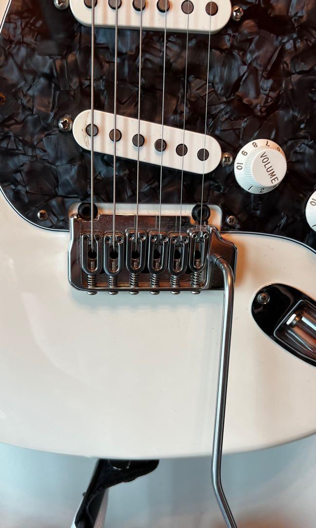 Fender Stratocaster Player Series with upgrades, Hobbies & Toys