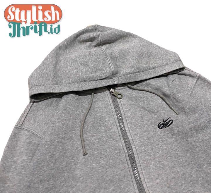 Nike better world sweatshirt deals