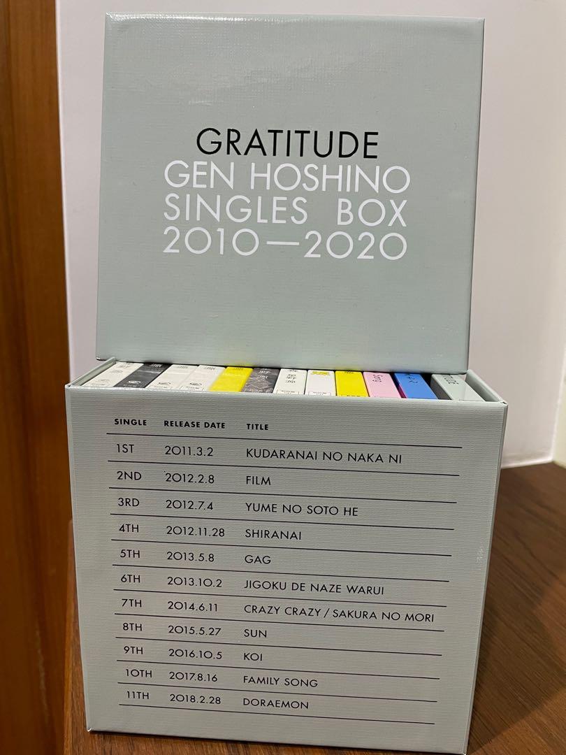星野源Hoshino Gen Singles Box GRATITUDE 日版+初回限定明信片12張+11 CD+10 DVD+特典CD+DVD,  日本偶像在旋轉拍賣