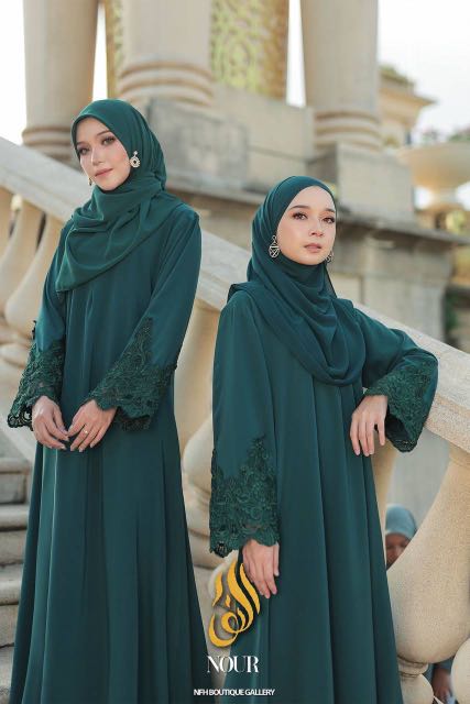Jubah hotsell emerald green