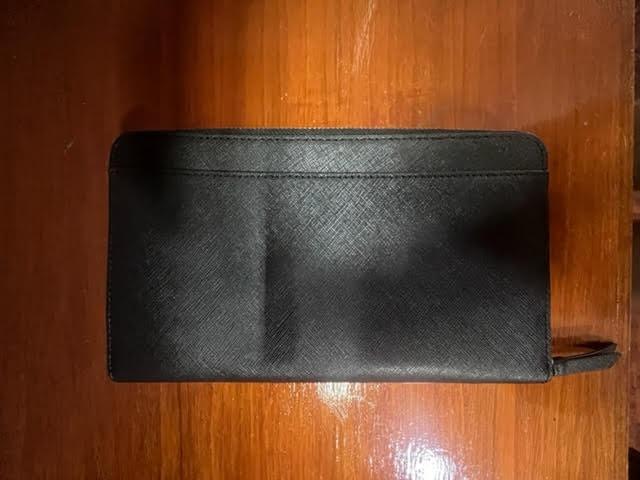 Kate spade hotsell large travel wallet