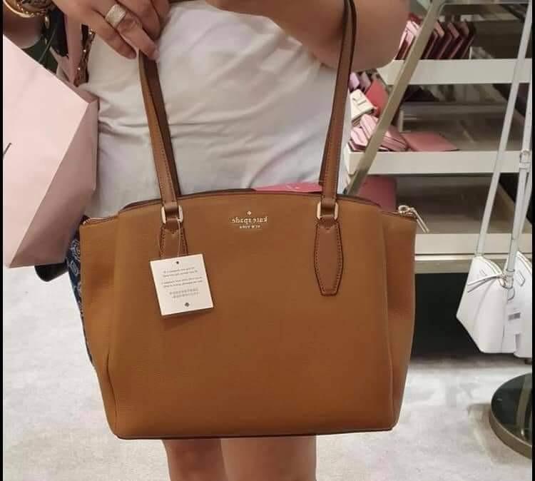Kate spade monet triple compartment tote bag, Women's Fashion, Bags &  Wallets, Shoulder Bags on Carousell