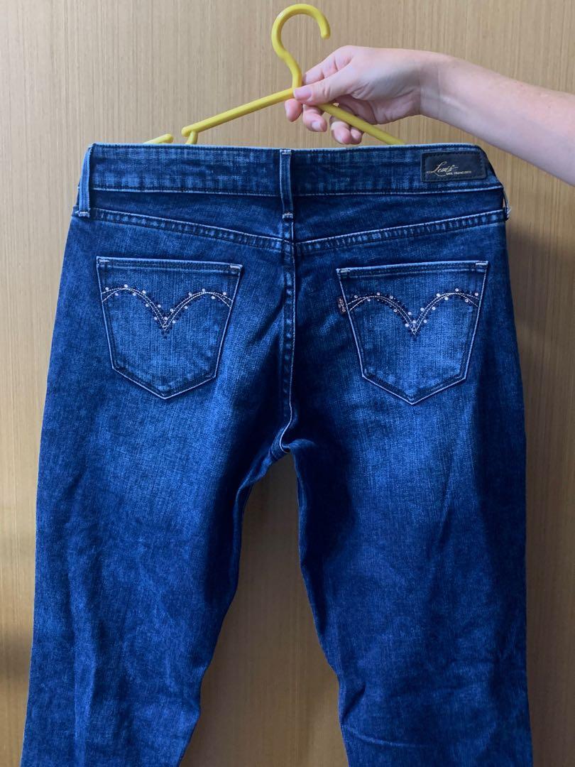 Levi demi curve top discontinued