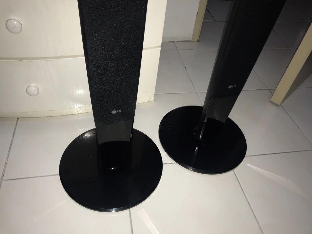 LG Home Cinema Floor Standing Speakers sh53ph (wires included), Audio