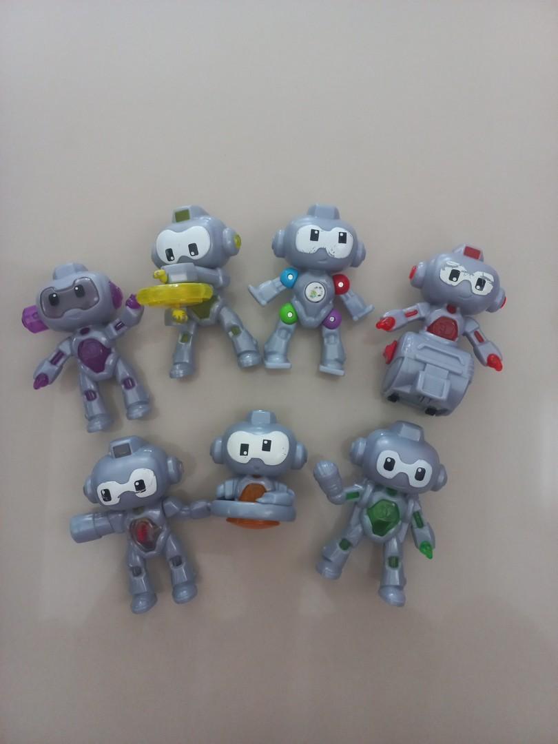 TAKE ALL‼️McDo Discovery Mindblown robots bundle (Category: Character Goods) located in Lipa City. Submitted by abubotcorner (Listing ID 1168458388, Image 1). Description: .
